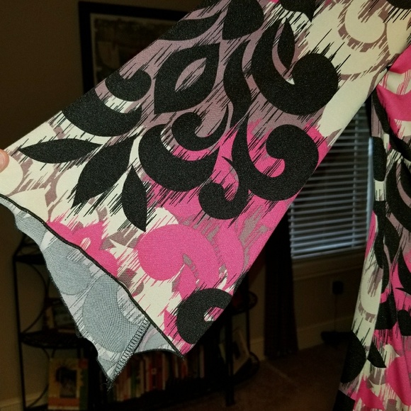 Top - Picture 1 of 3